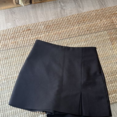 skirt shorts / jupe short 