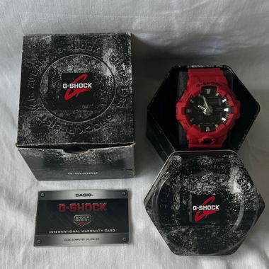 Casio G-Shock GA-110RD (Nuova con scatola)