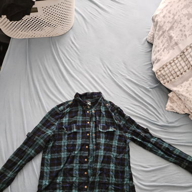 Chemise à carreaux