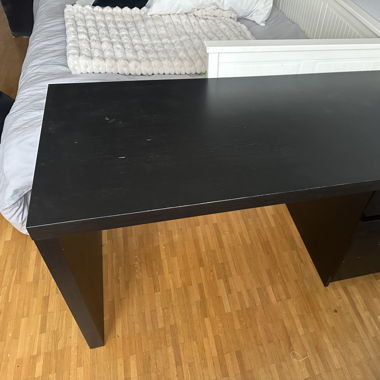 bureau noir