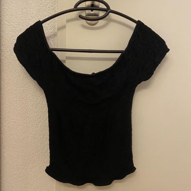 Brandy Melville Black Top