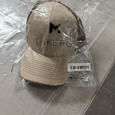Beige trucker cap MAKEFG