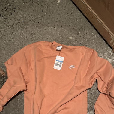 Pull Nike rose saumon 