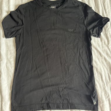 t-shirt fendi