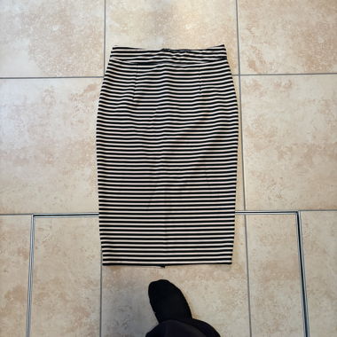 Striped bodycon midi skirt