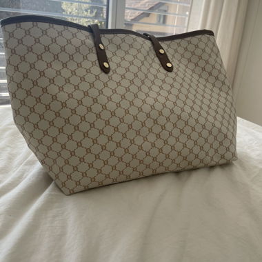 Weisse Tasche 