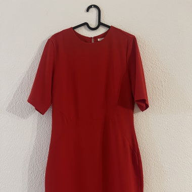 Elegantes Kleid Rot