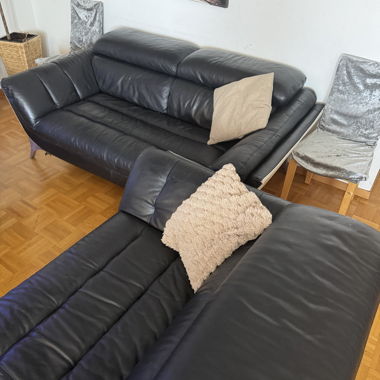 Divani in pelle nera