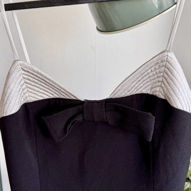 Schwarzes Zara-Kleid mit Trägern