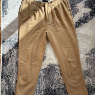 Camel trousers in heavy fabric