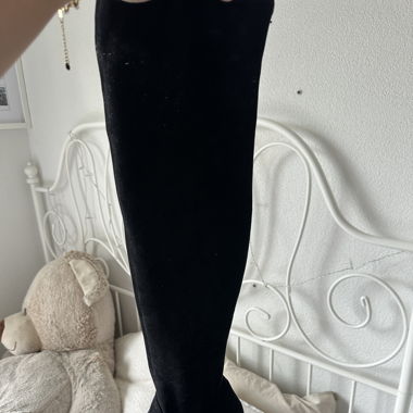 Overknees