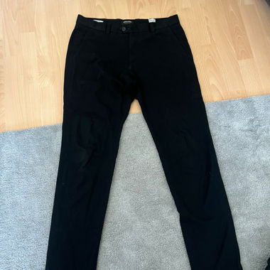 Pantalon noir slim fit