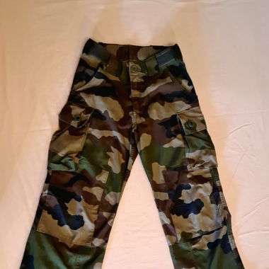 Genuine French military cargo pants, like new