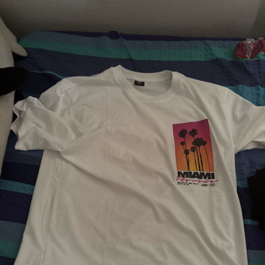 NEW YORKER MIAMI T SHIRT