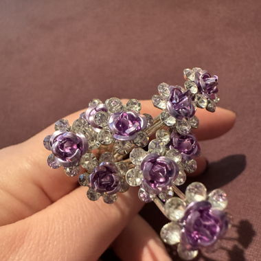 Haarnadeln Strass/violett/silber Blumen