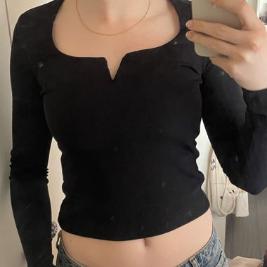Long-sleeve top