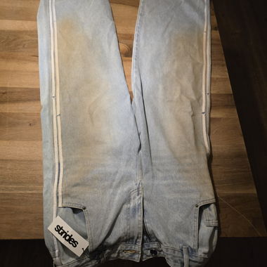 Strides Jeans (bleu et délavages marron)
