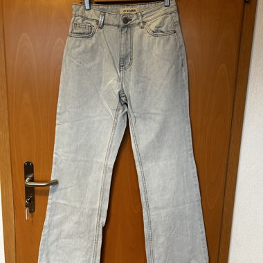 2y studios light jeans