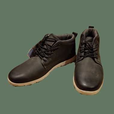 Classy shoes from Hanbury
