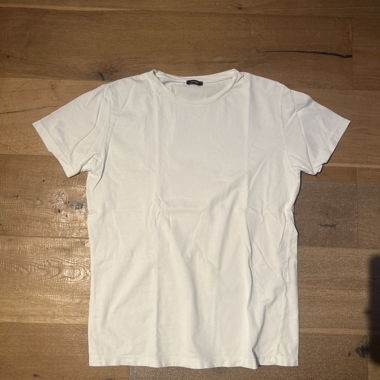 Plain white T-shirt