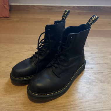 Stivali Dr. Martens in pelle