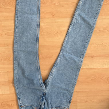 Blue Jeans mit geradem Schnitt