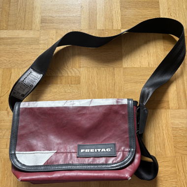 Freitag sac F41 HAWAII FIVE-0