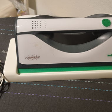 Vorwerk Kobold VG100 Window Cleaner