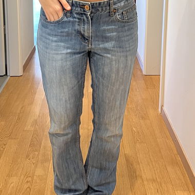 Flared jeans