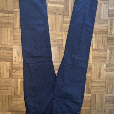 Pantalon noir taille haute