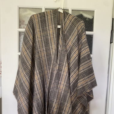 Poncho vorne offen 