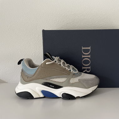 Dior b22 blau