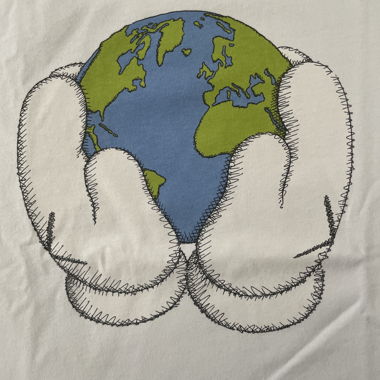 kaws x uniqlo peace for all
