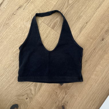 Brandy Melville crop top