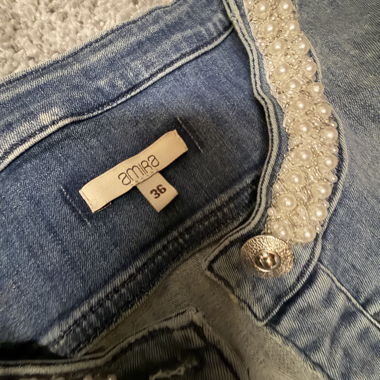 Veste en jean Amisu avec dentelle