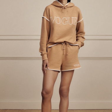 Set felpa e pantaloncini VOGUE