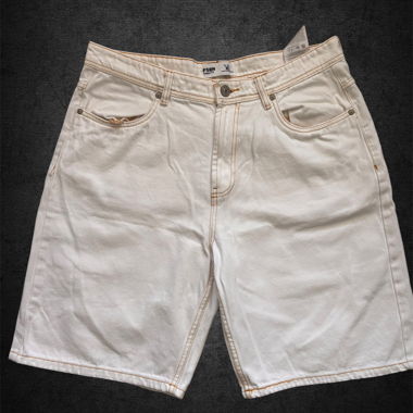Short blanc New Yorker 