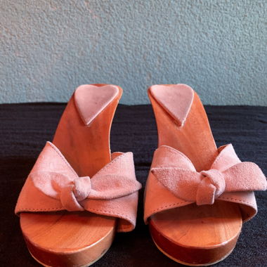 Rosarote PinUp-Style Sandalen