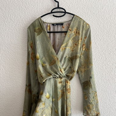 Wickelkleid Zara