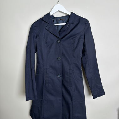 Sisley-Mantel in Navy