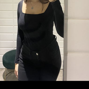 Black long sleeve body 