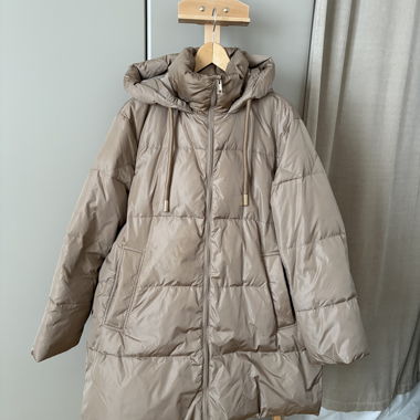 Cappotto imbottito oversize in piuma ZARA beige