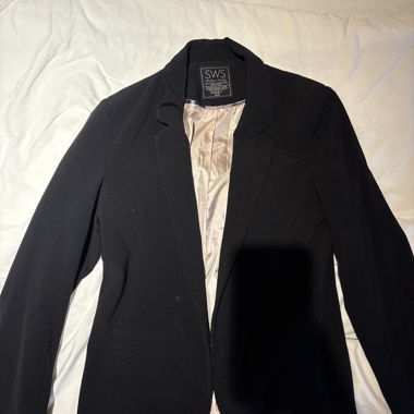 Schwarzer Blazer SWS