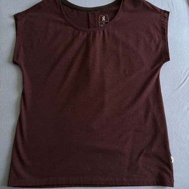 T-shirt donna On M