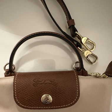 Longchamp