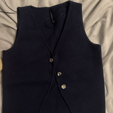 Elegant top