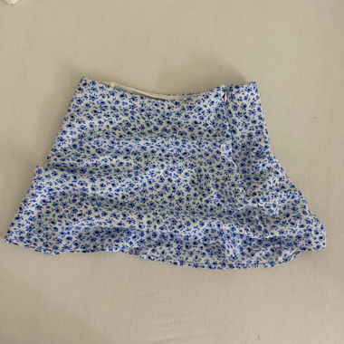 blue floral mini skirt