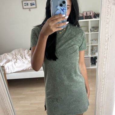 Robe T-shirt verte chinée