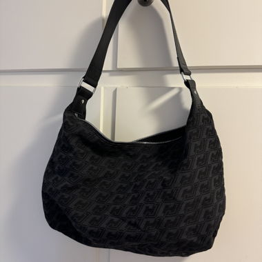 Handtasche