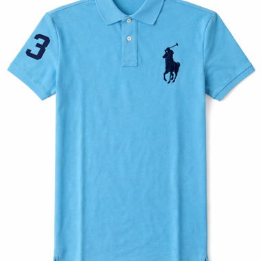 Polo celeste con grande logo
